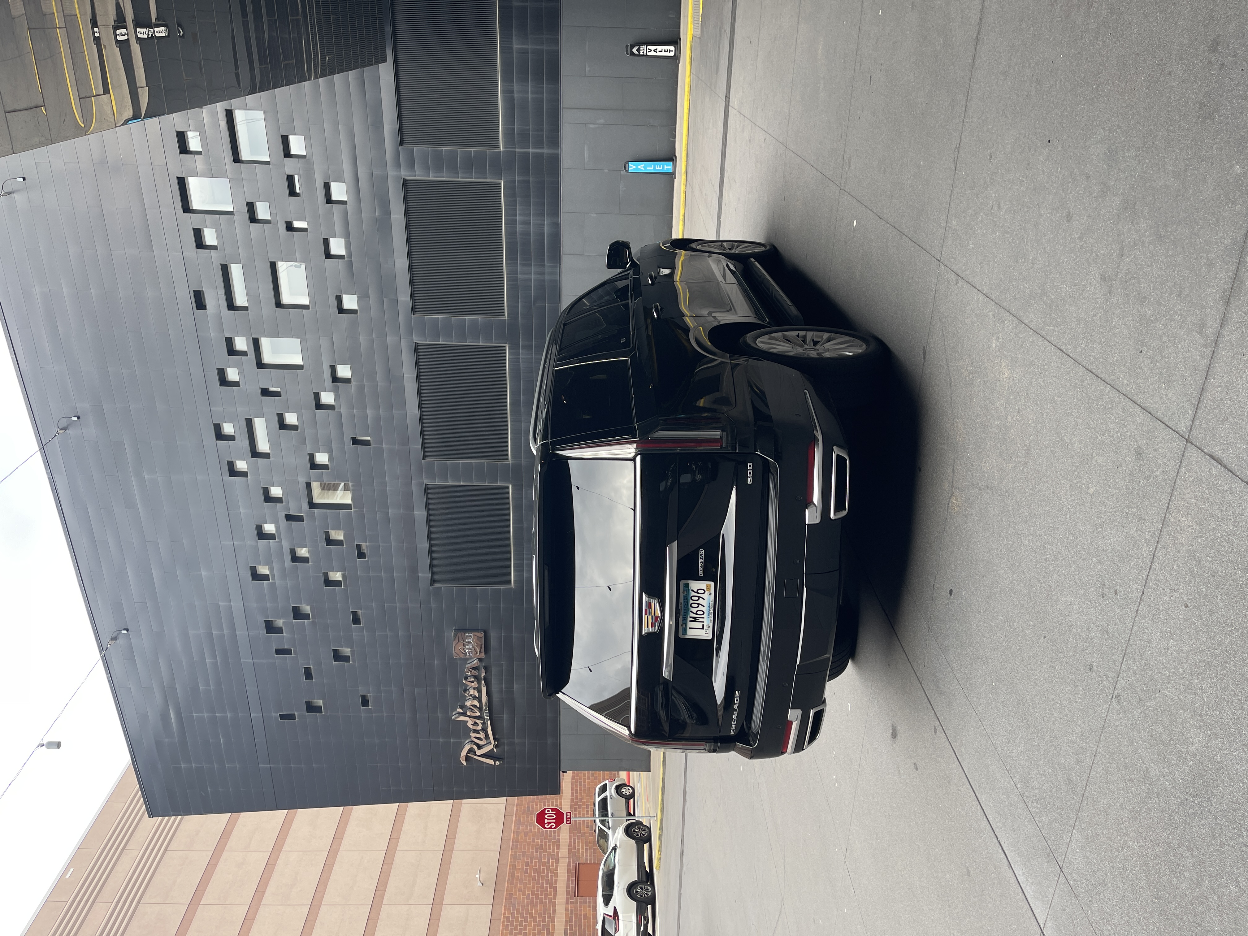 MSP Black Limo Cadillac Escalade