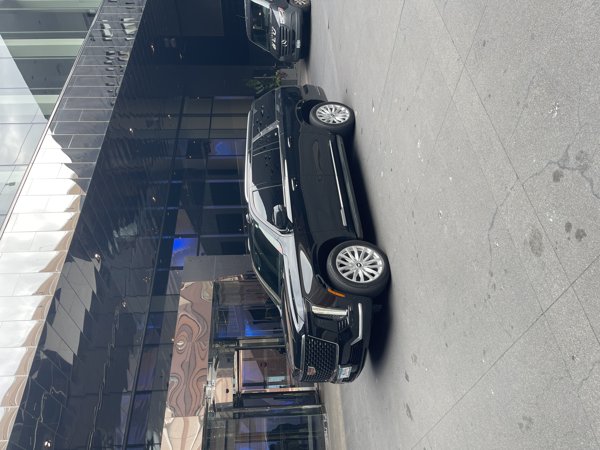 MSP Black Limo Escalade at Radisson Blu