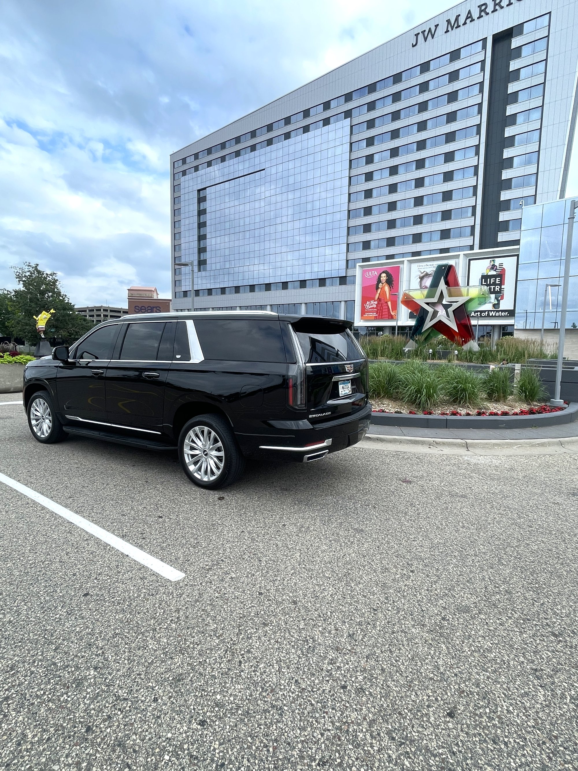 MSP Black Limo Cadillac Escalade